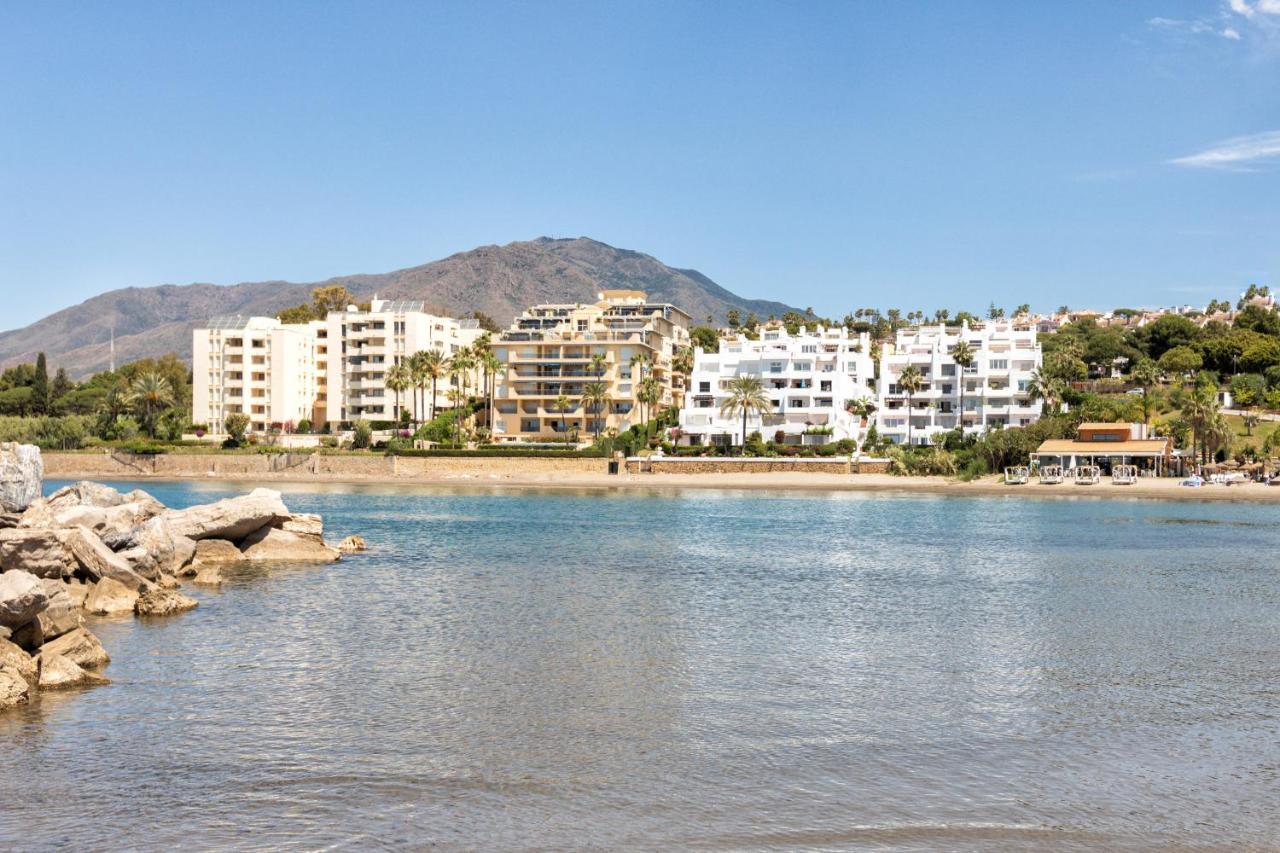 Front Sea View Penthouse Apartment Estepona Exterior photo